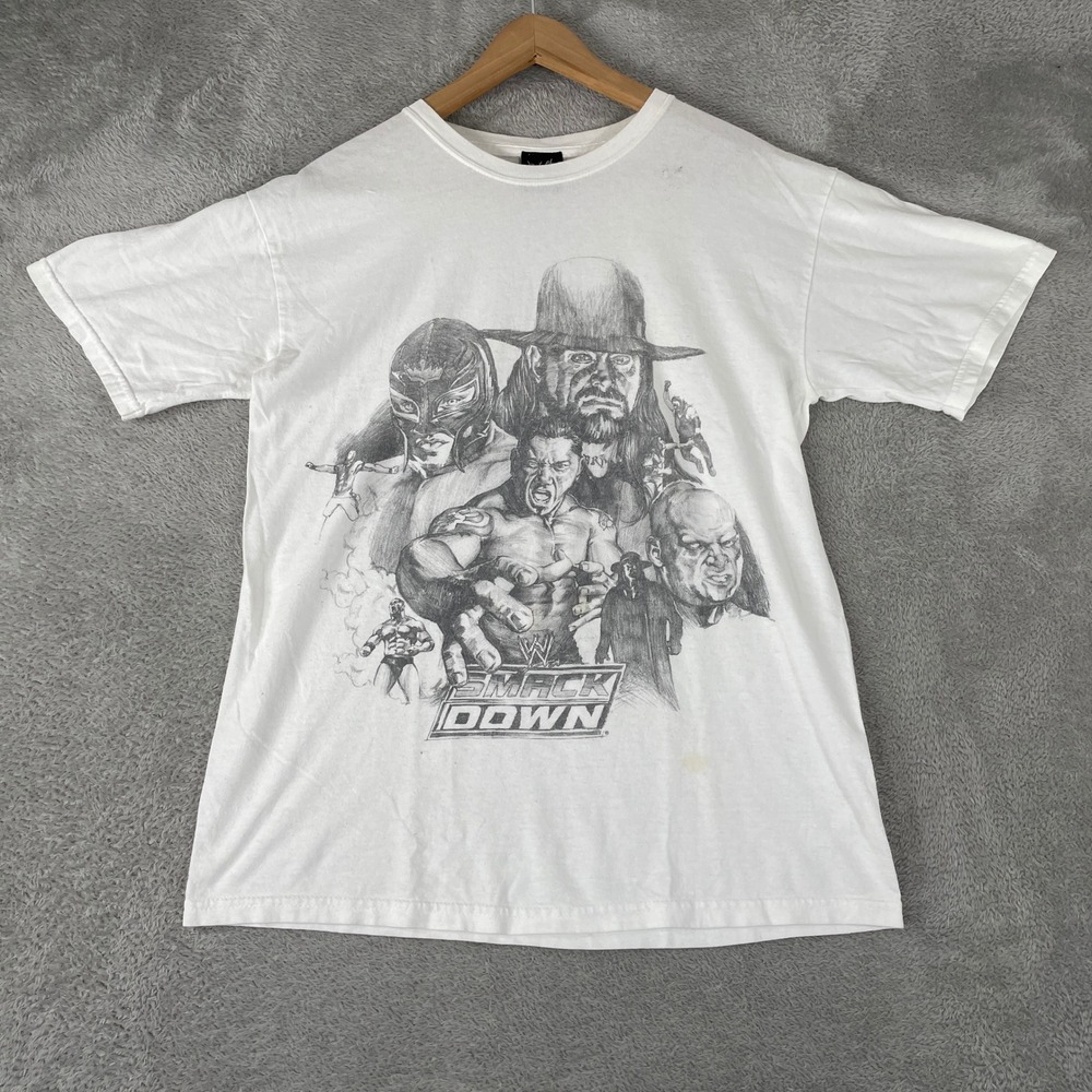 WWE SmackDown Shirt Mens Medium White Undertaker Batista Rey Mysterio 2007 Y2K